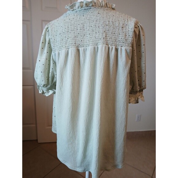 Flower & Feather Womens Round Neck Short Sleeve  Blouse Green Large Polka Dot - Picture 3 of 13